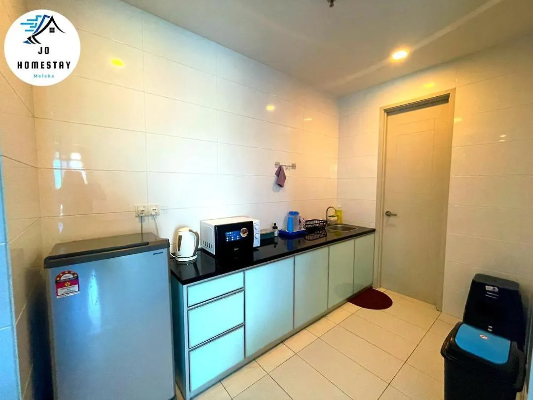 Apartment The Wave 3 Rooms & 2 Bath Condo - Near Jonker Malacca